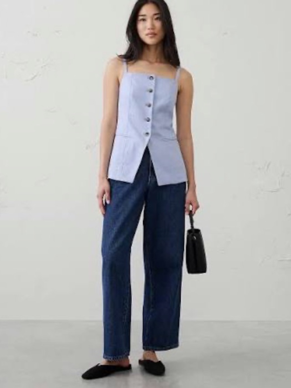 Banana Republic Factory Linen-Blend Square-Neck Cutaway Vest